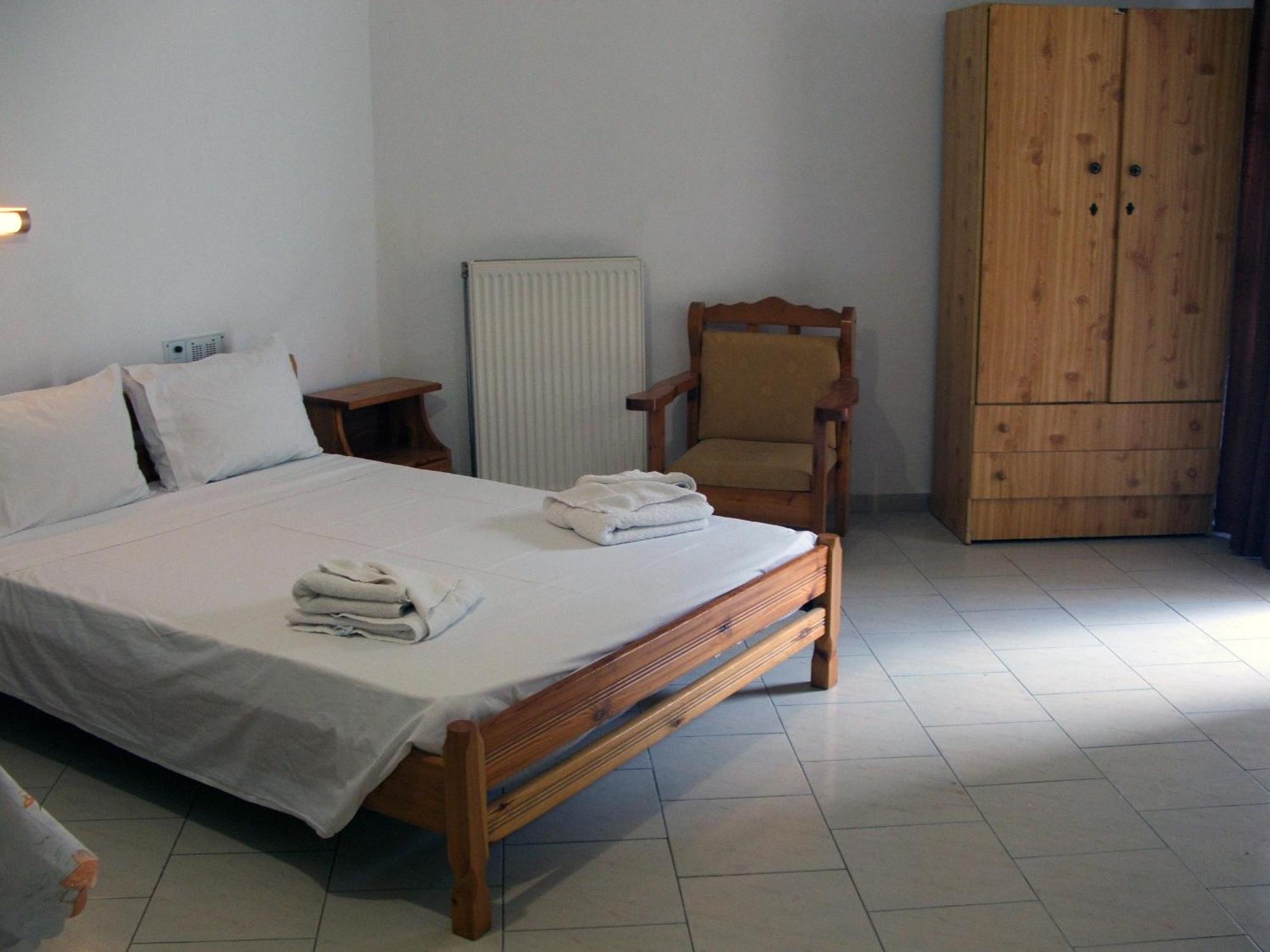 Erato Hotel Apartments Rethymno  Bilik gambar