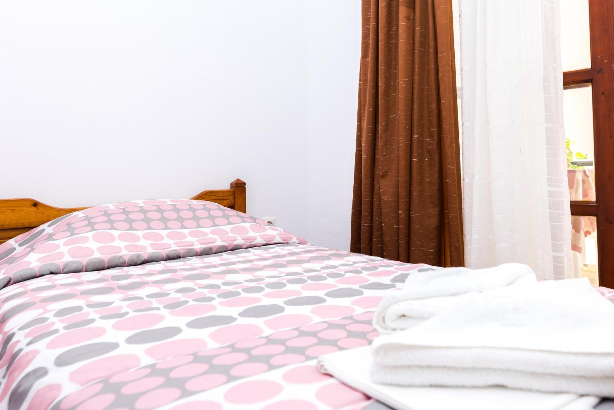 Erato Hotel Apartments Rethymno  Bilik gambar