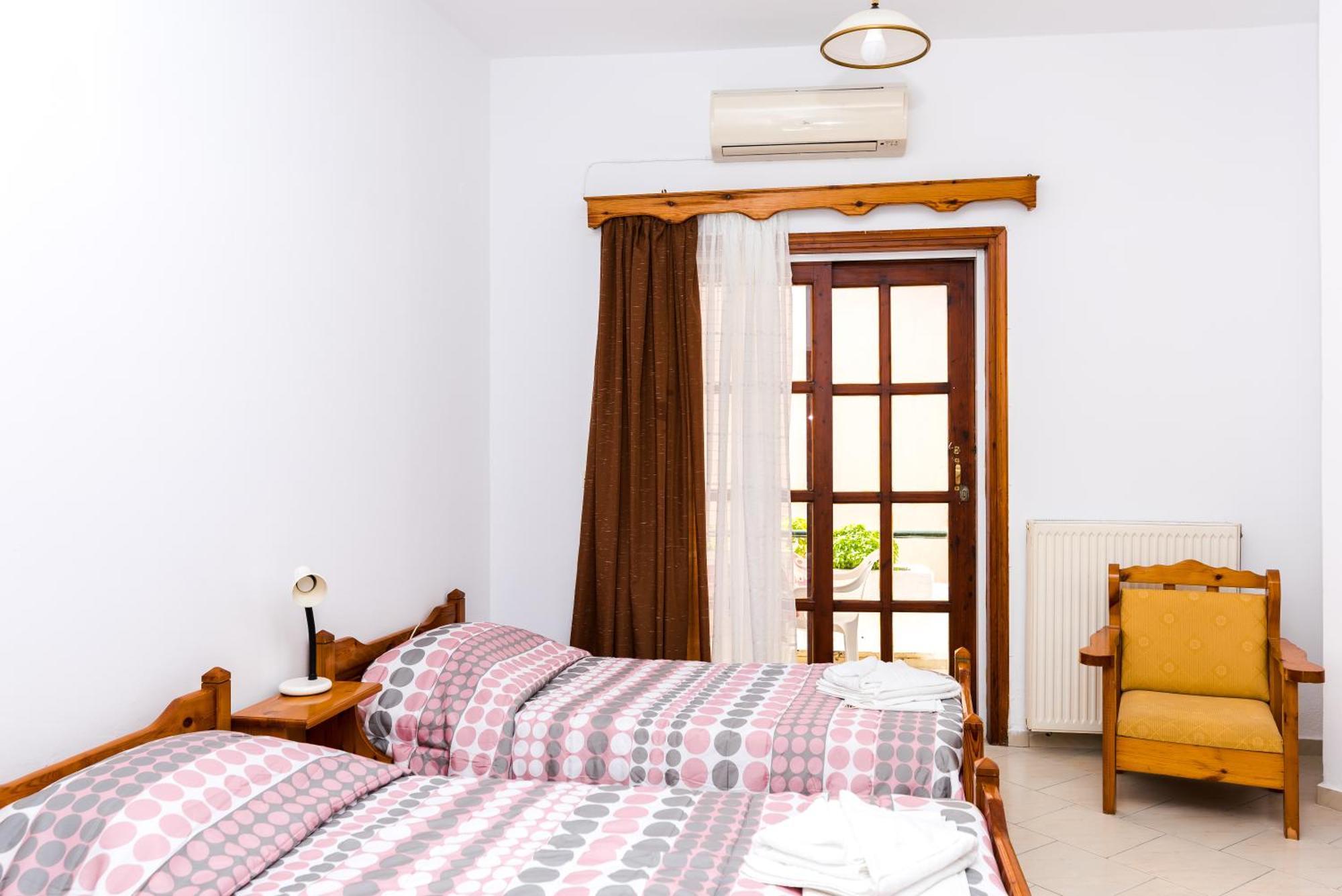 Erato Hotel Apartments Rethymno  Bilik gambar