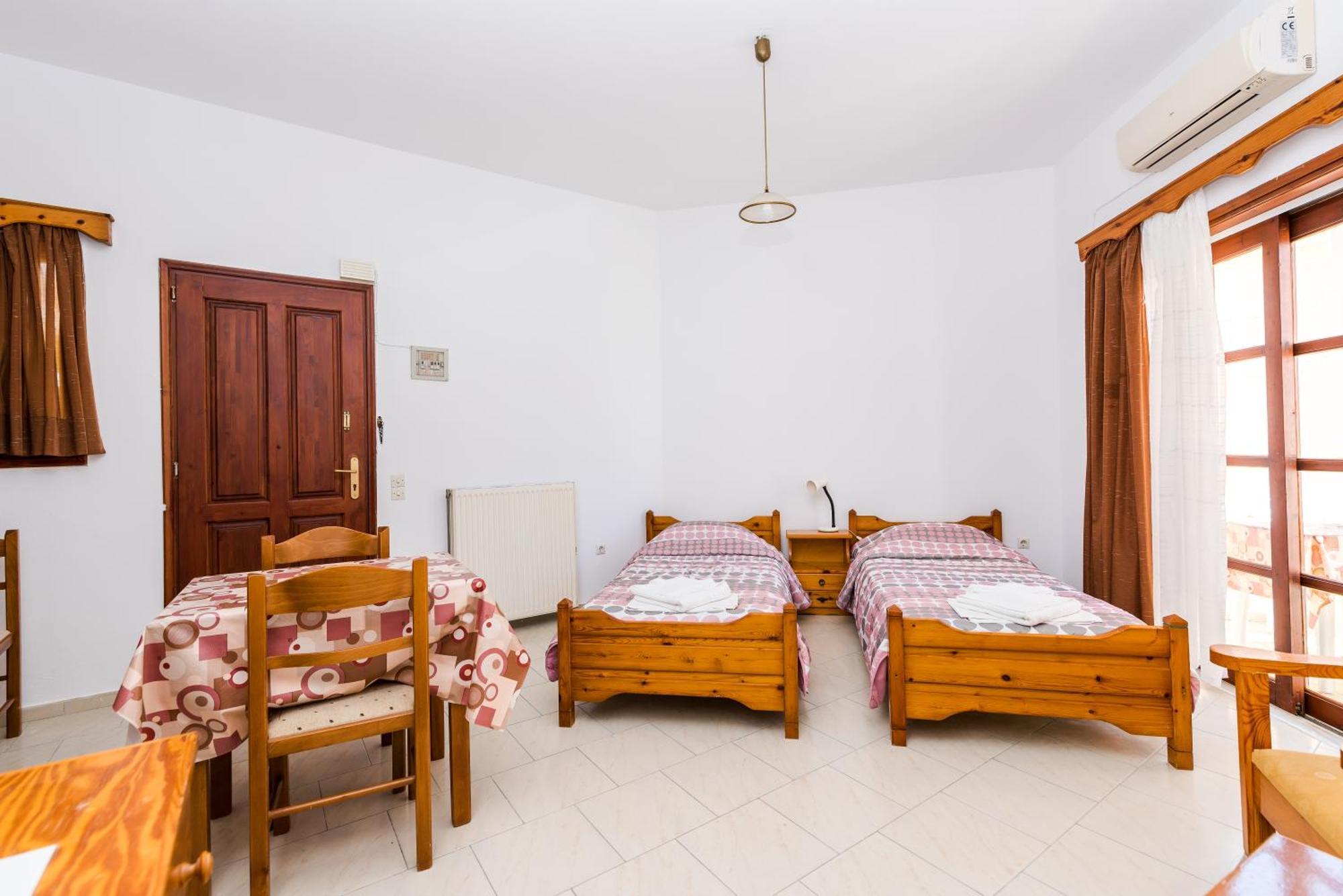 Erato Hotel Apartments Rethymno  Bilik gambar