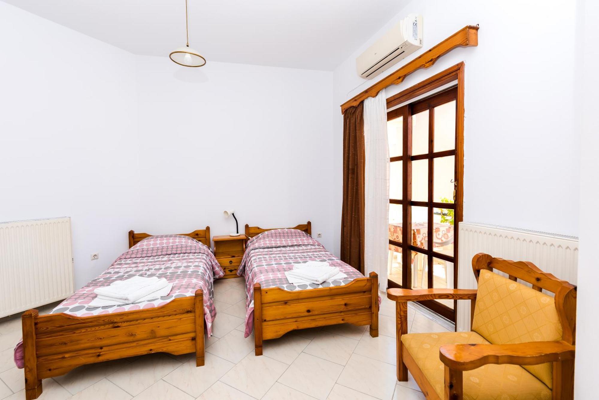 Erato Hotel Apartments Rethymno  Bilik gambar